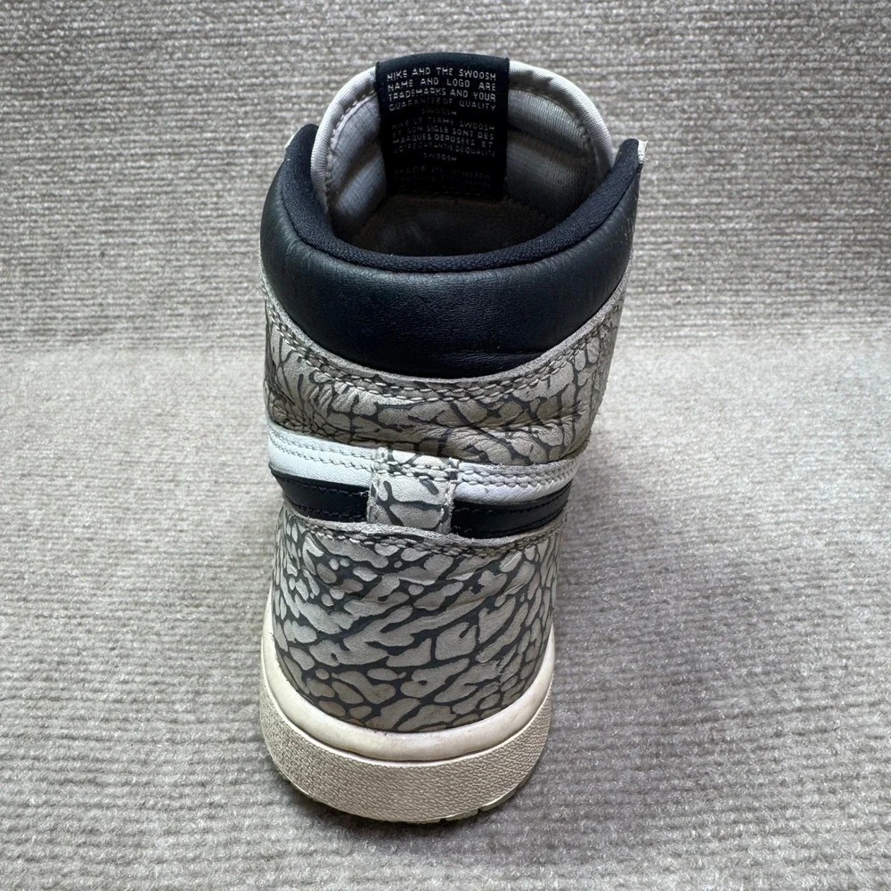 Nike Air Jordan 1 Retro High White Cement Kids‎ 7 White DZ5485-052